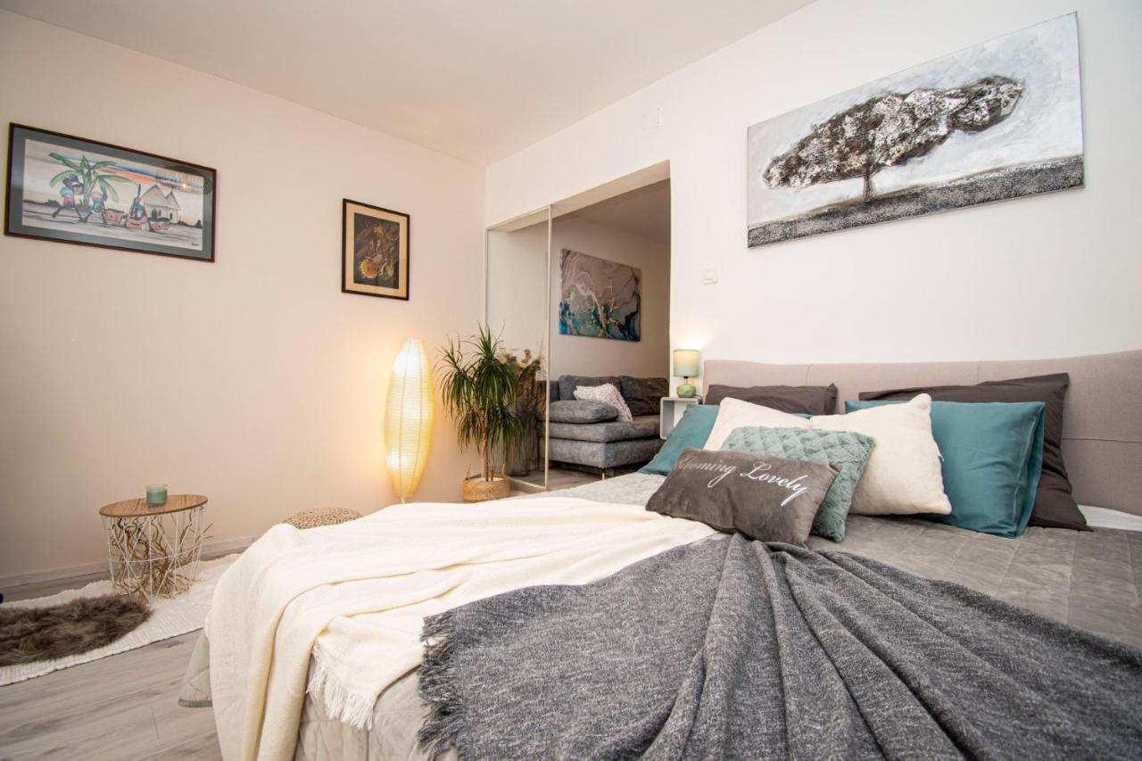 Oasis Apartment Pula Dış mekan fotoğraf